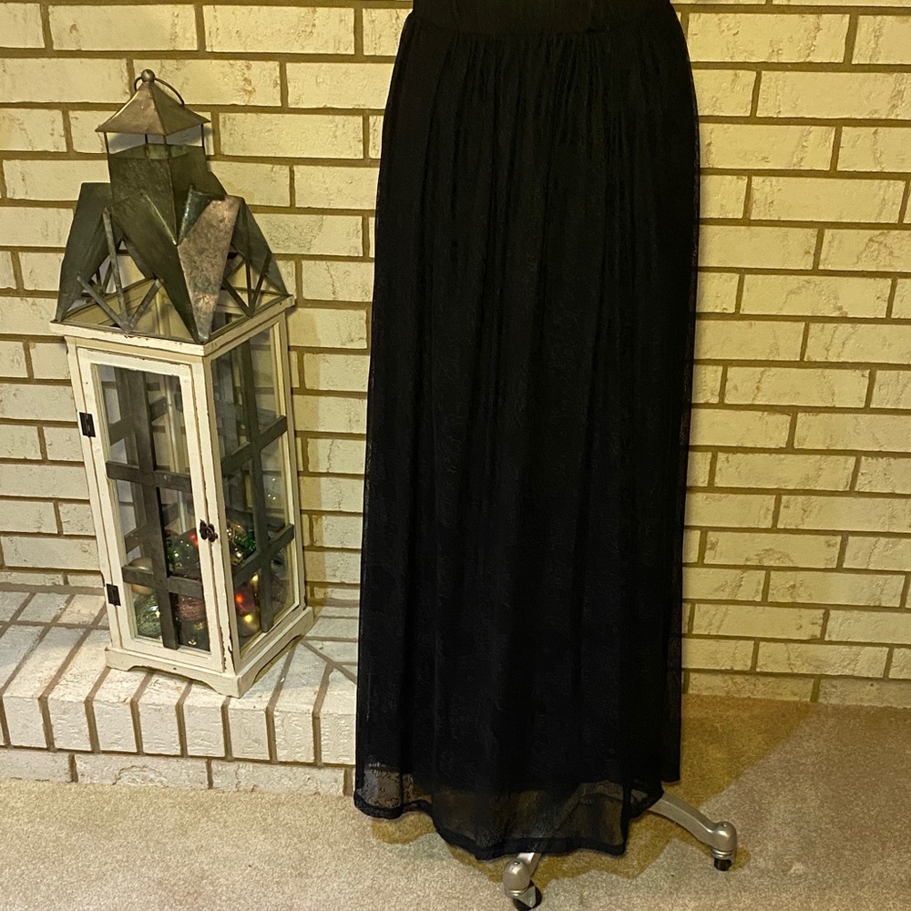 Bobeau Elegant Black Maxi Skirt